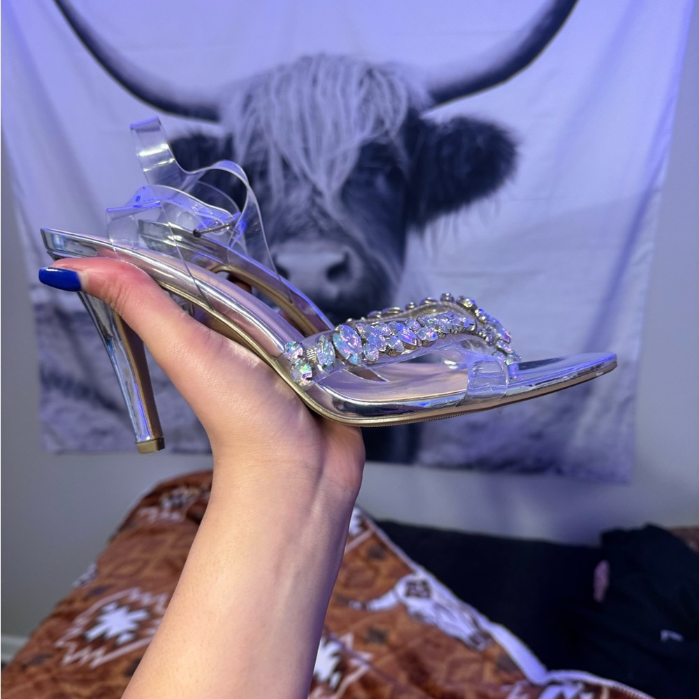 Heels! - Picture 3 of 3